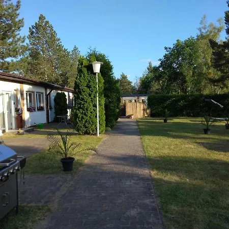 See Ferienwohnung 4 Mohlauer See Apartment